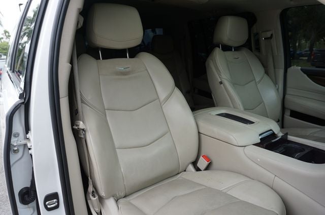2019 Cadillac Escalade ESV Luxury