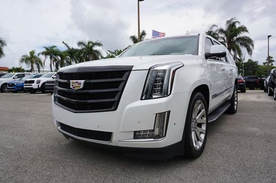 2019 Cadillac Escalade ESV Luxury