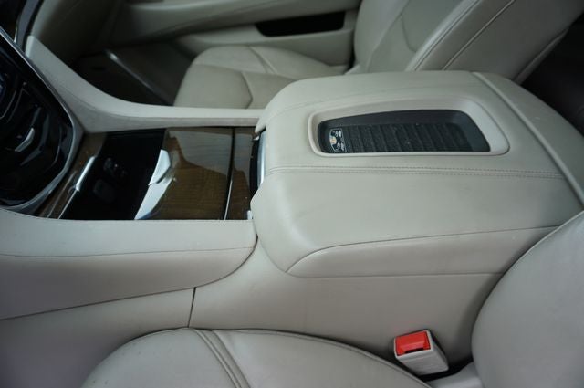 2019 Cadillac Escalade ESV Luxury