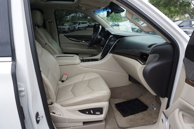 2019 Cadillac Escalade ESV Luxury