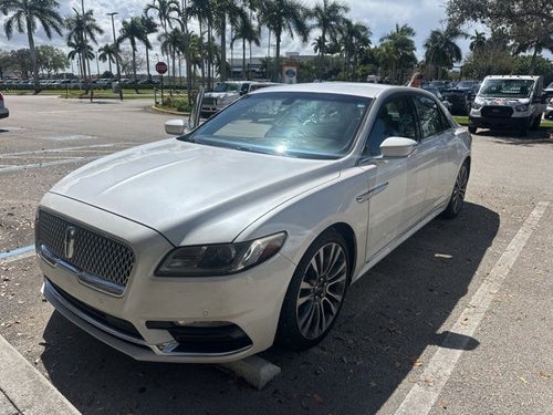 2017 Lincoln Continental Base