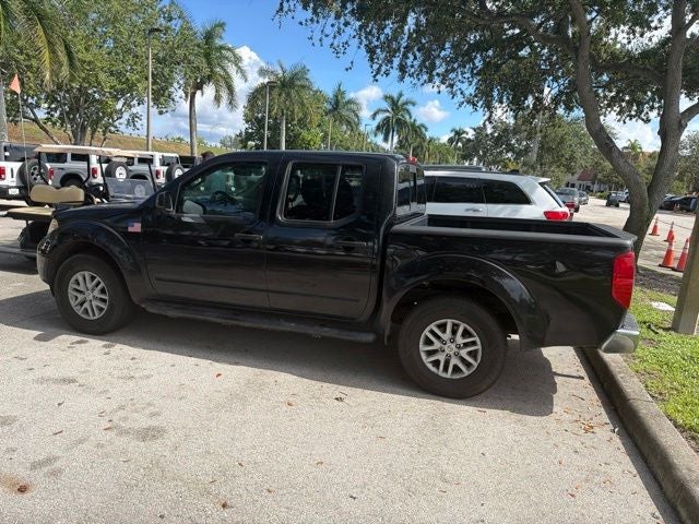 2016 Nissan Frontier SV