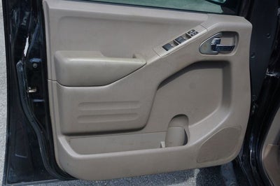 2016 Nissan Frontier SV