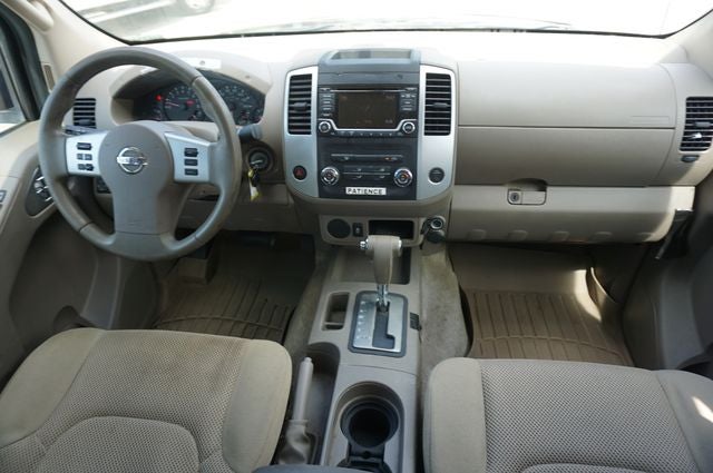 2016 Nissan Frontier SV
