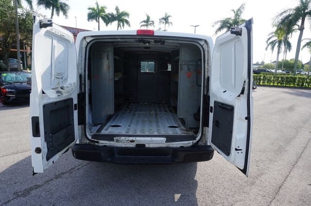 2018 Nissan NV2500 HD Base