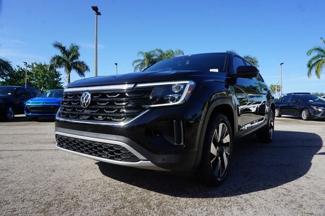2024 Volkswagen Atlas Cross Sport 2.0T SE w/ Technology