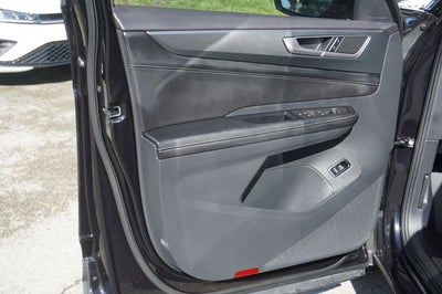 2024 Volkswagen Atlas Cross Sport 2.0T SE w/ Technology