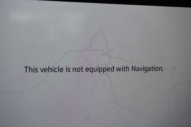 2024 Volkswagen Atlas Cross Sport 2.0T SE w/ Technology