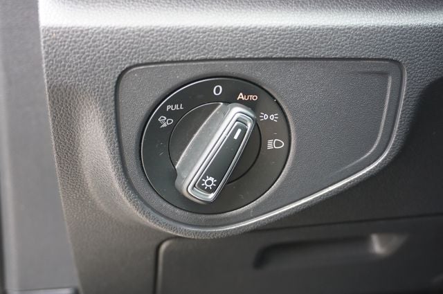 2021 Volkswagen Atlas 3.6 V6 SE w/ Technology