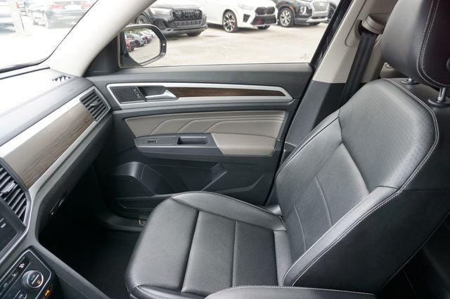 2021 Volkswagen Atlas 3.6 V6 SE w/ Technology