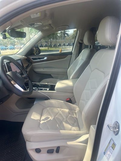 2024 Volkswagen Atlas Base