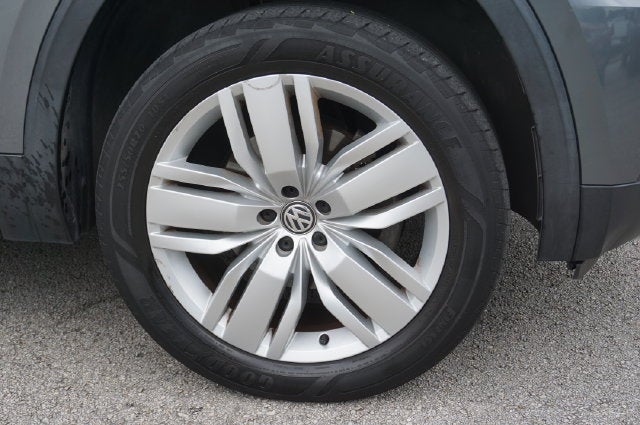2019 Volkswagen Atlas 3.6 SE w/ Technology