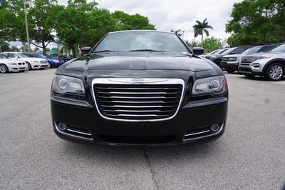 2012 Chrysler 300 S V6