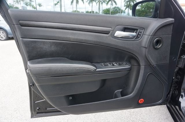 2012 Chrysler 300 S V6
