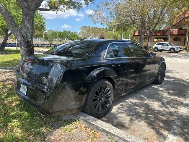 2012 Chrysler 300 S V6
