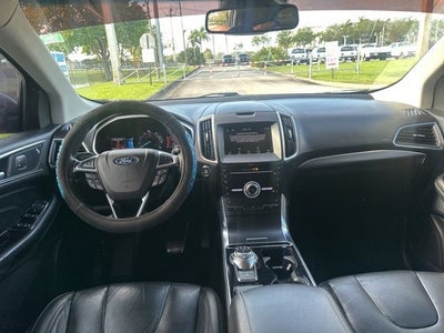 2019 Ford Edge Base