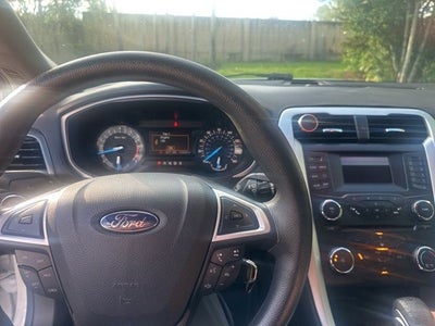 2016 Ford Fusion Base