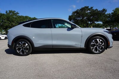 2024 Ford Mustang Mach-E Select