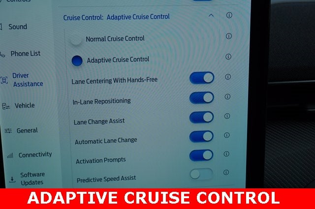 2025 Ford Mustang Mach-E Base