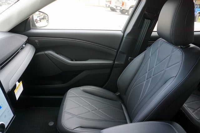 2025 Ford Mustang Mach-E Base