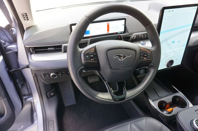 2022 Ford Mustang Mach-E California Route 1