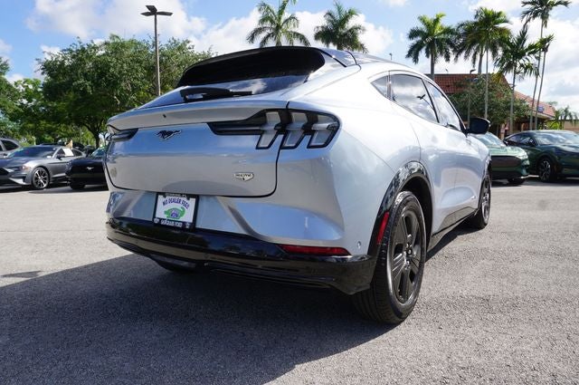 2022 Ford Mustang Mach-E California Route 1
