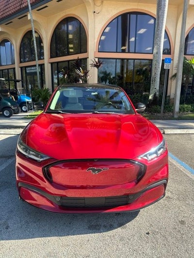 2022 Ford Mustang Mach-E Base