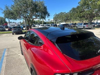 2022 Ford Mustang Mach-E Base