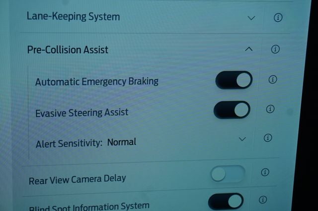 2025 Ford Mustang Mach-E Premium