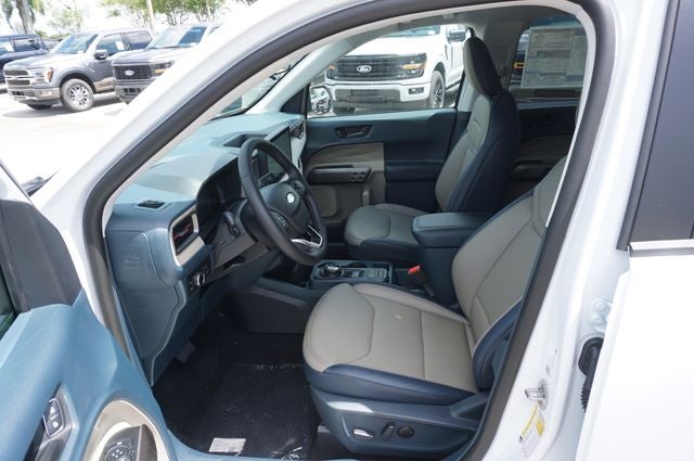 2026 Ford Maverick Base