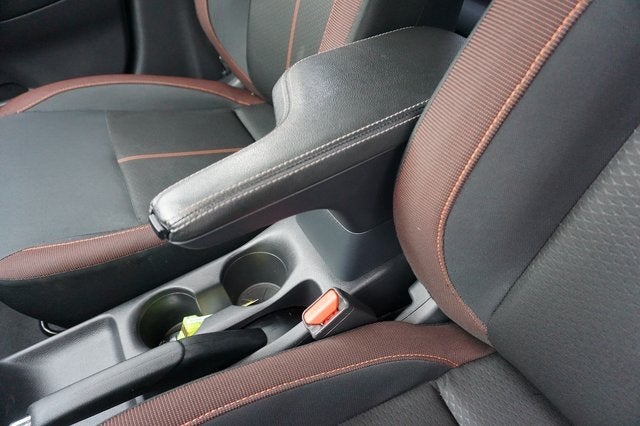 2021 Nissan Versa 1.6 SR