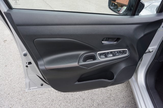 2021 Nissan Versa 1.6 SR