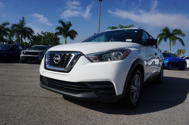 2019 Nissan Kicks S