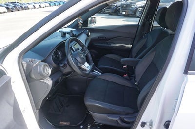 2019 Nissan Kicks S