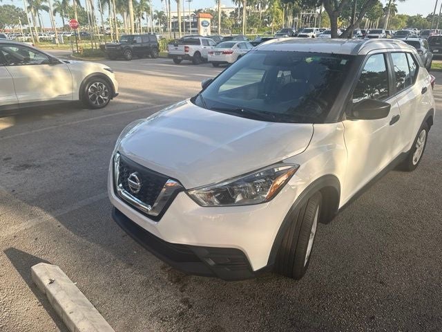 2019 Nissan Kicks Base