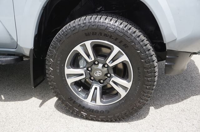 2019 Toyota Tacoma TRD Sport