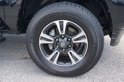 2022 Toyota Tacoma SR