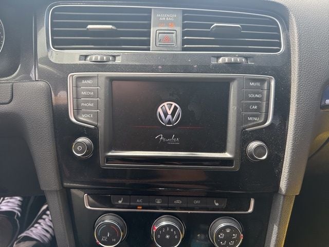 2016 Volkswagen Golf GTI Base