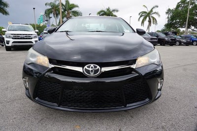 2017 Toyota Camry SE