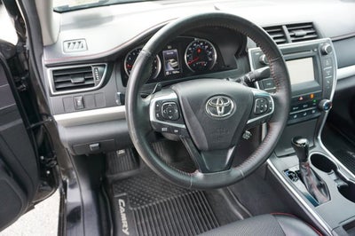2017 Toyota Camry SE