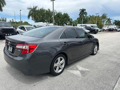 2014 Toyota Camry SE