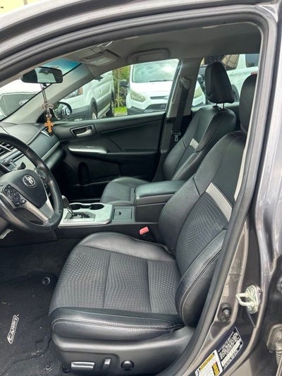 2014 Toyota Camry SE