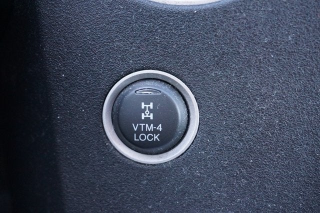 2011 Honda Pilot Touring w/ Navigation & RES