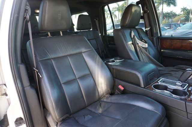Used 2013 Lincoln Navigator Base with VIN 5LMJJ2H53DEL08746 for sale in Sunrise, FL