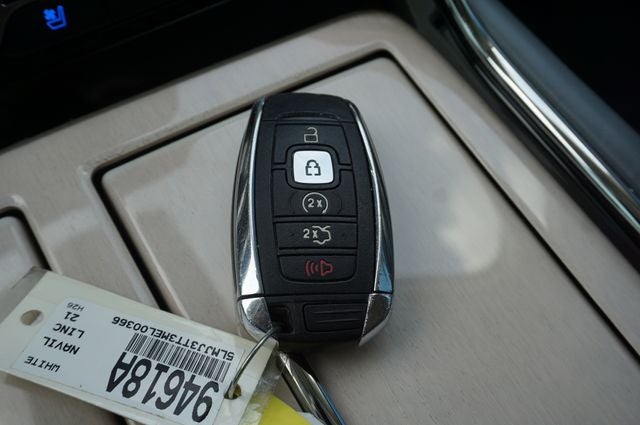 2021 Lincoln Navigator L L Black Label