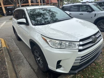 2019 Toyota Highlander Base