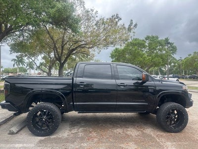 2017 Toyota Tundra Base