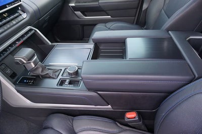 2024 Toyota Tundra Platinum
