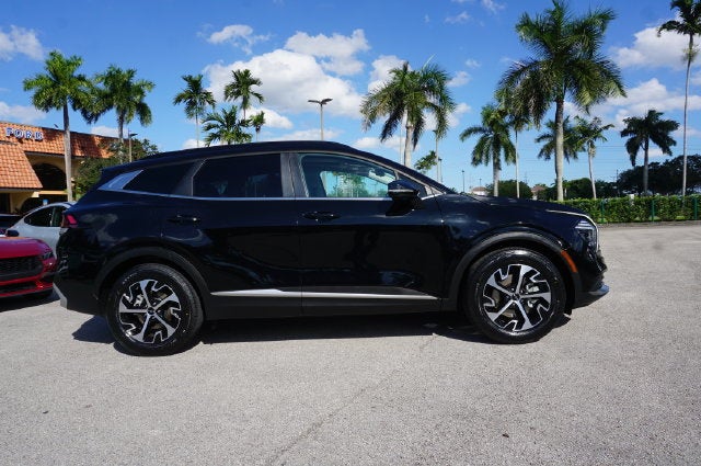 2025 Kia Sportage EX