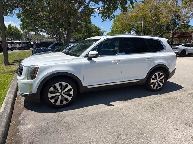2020 Kia Telluride Base